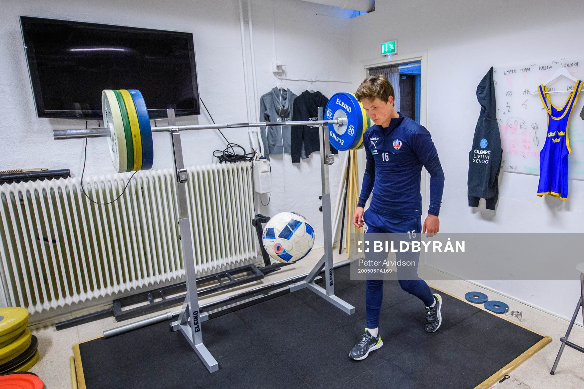 Helsingborgs Max Svensson tränar i gymmet den 5 maj 2020 i Helsingborg.