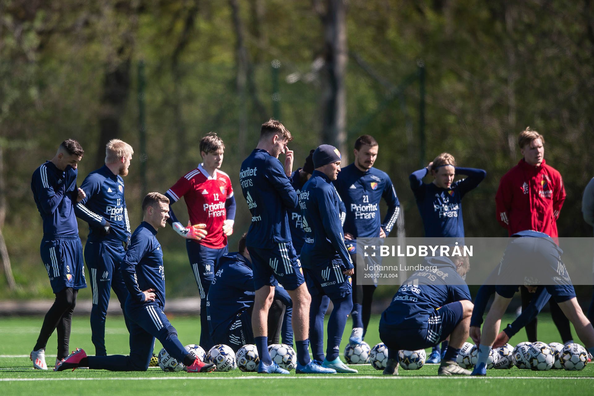 Viktor Claesson och resterande spelare
