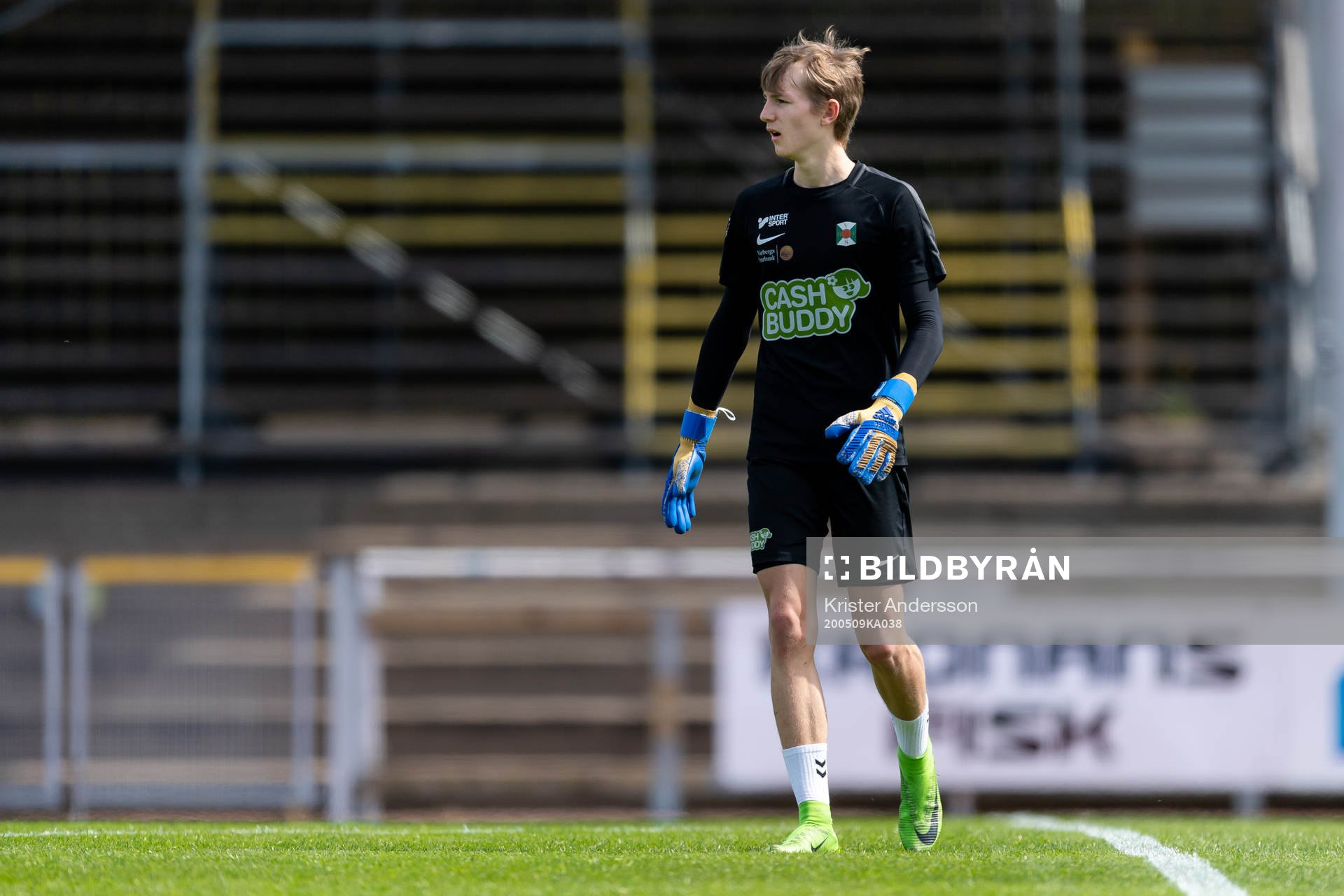 Varbergs målvakt Viktor Dryselius