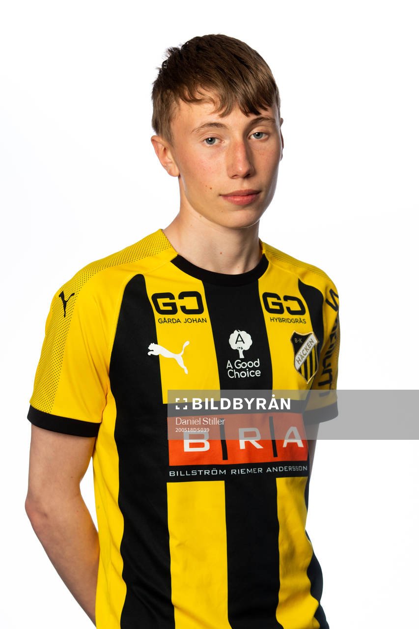 Peter Conkovski, Häcken P17