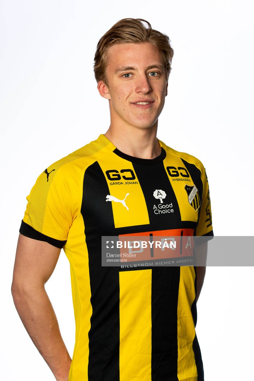 Leon Kornbakk, Häcken P19