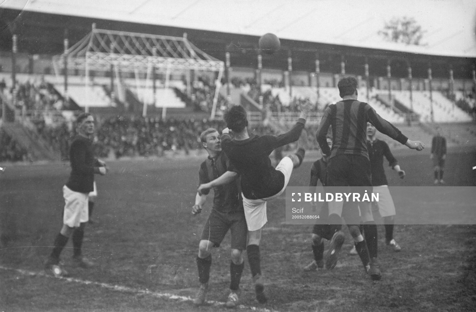 Fotboll, AIK - Hammarby IF. Svenska serien. Stockholms