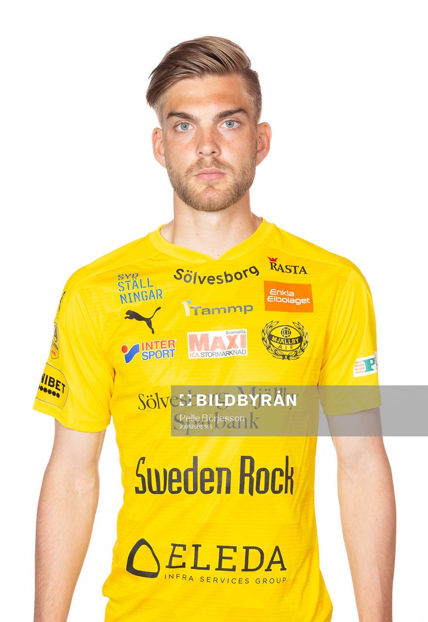 Mjällbys Amer Eriksson Ibragic poserar för ett porträtt den 26 May 2020 i Mjällby.
