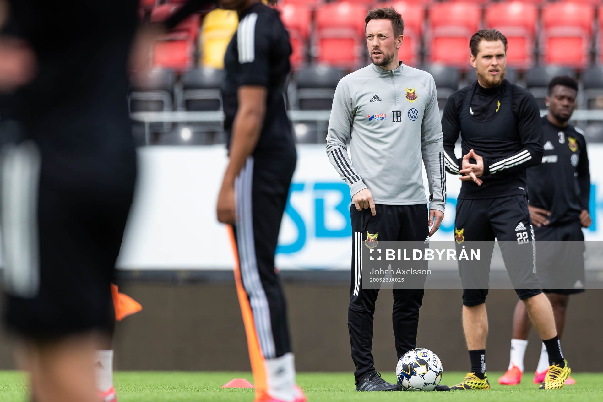 tränare Ian Burchnall