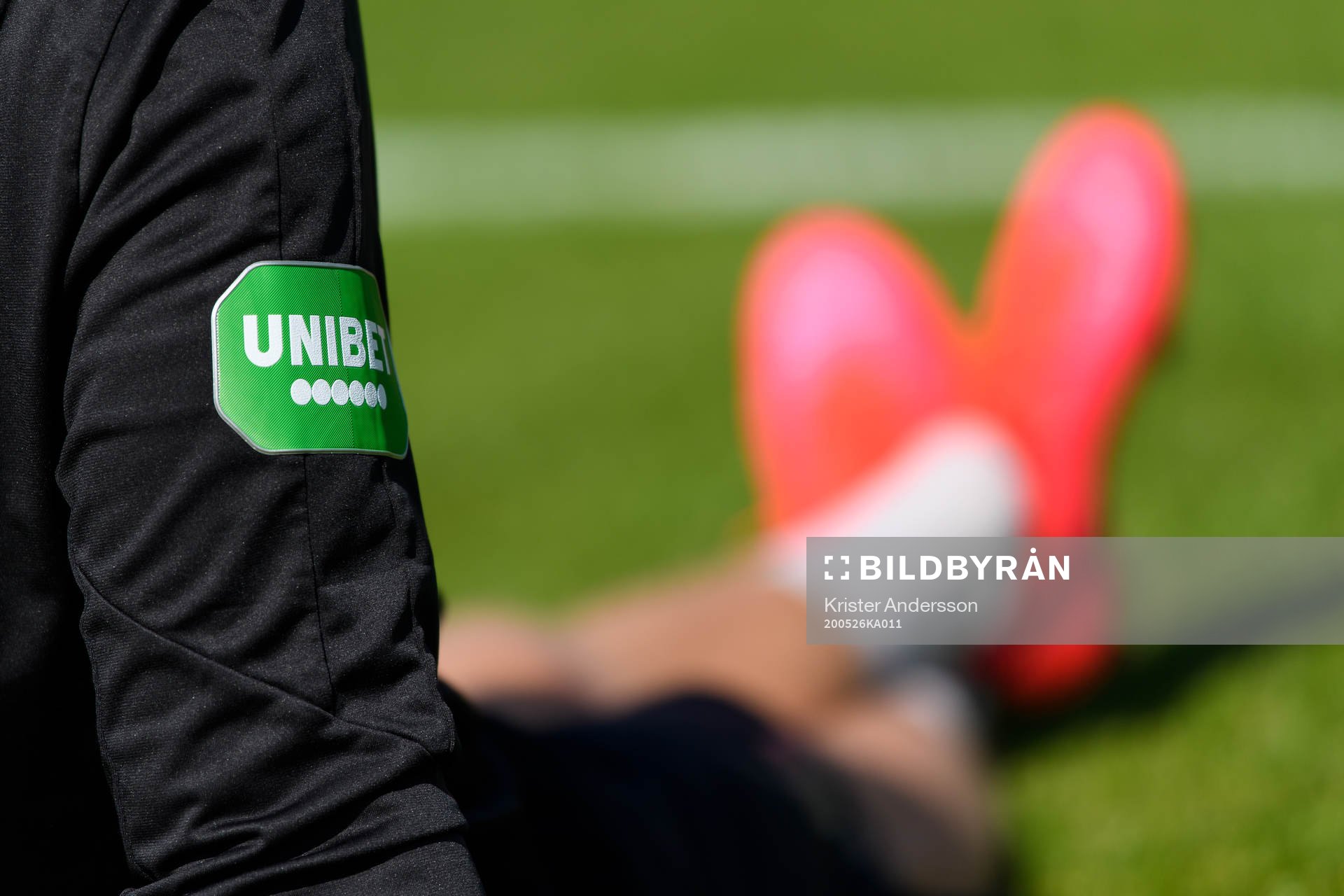 Unibet logo på en tröja
