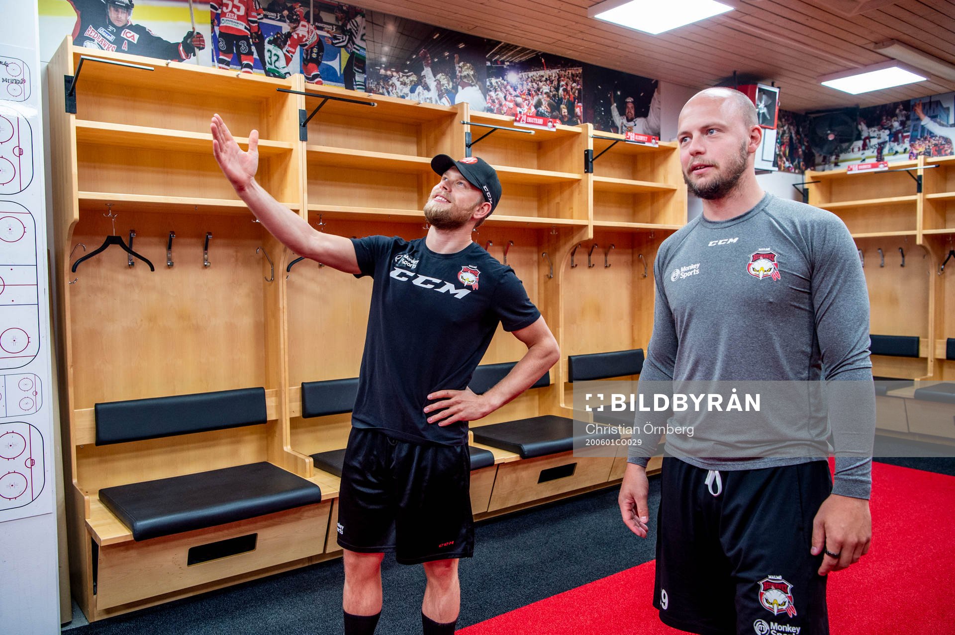 Victor Backman och Oscar Alsenfelt spanar in det nya