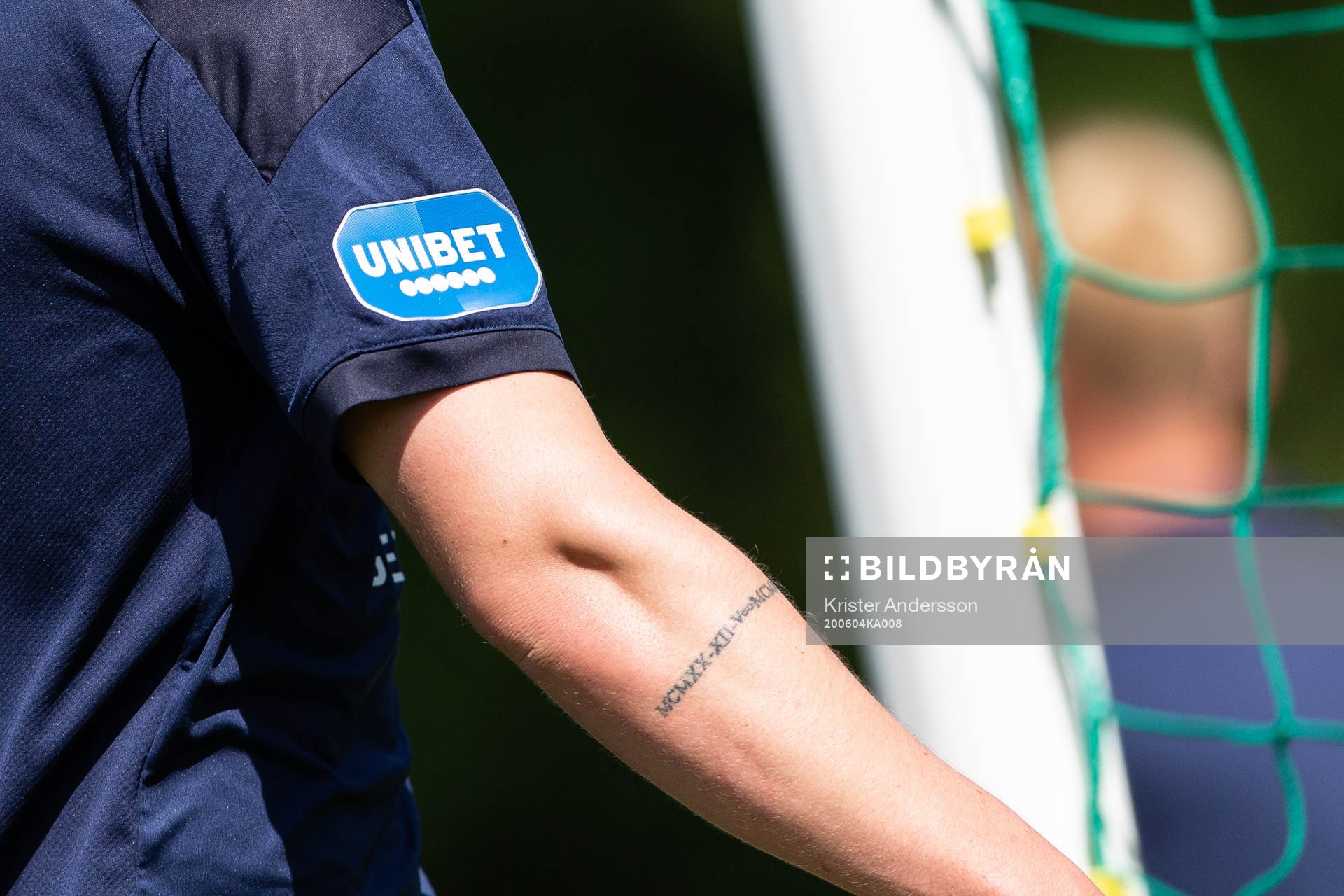 Unibet logo på en tröja