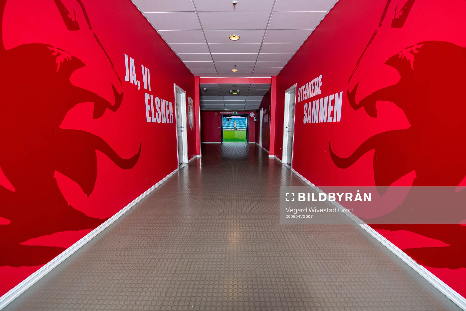 General interior view of the players tunnel at Ullevaal