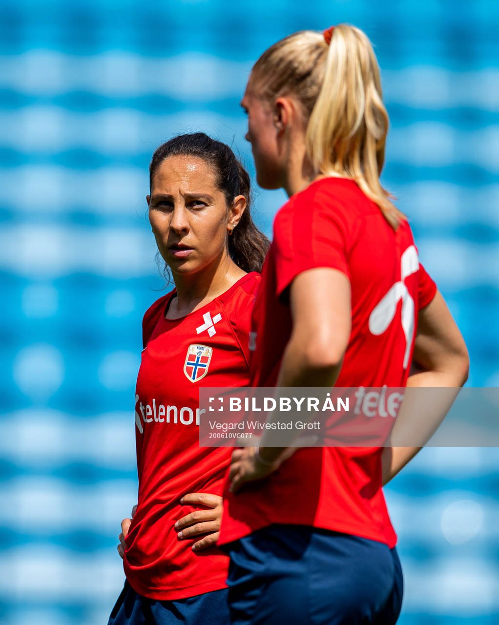 Ingrid Moe Wold and Kristine Leine of the Norwegian