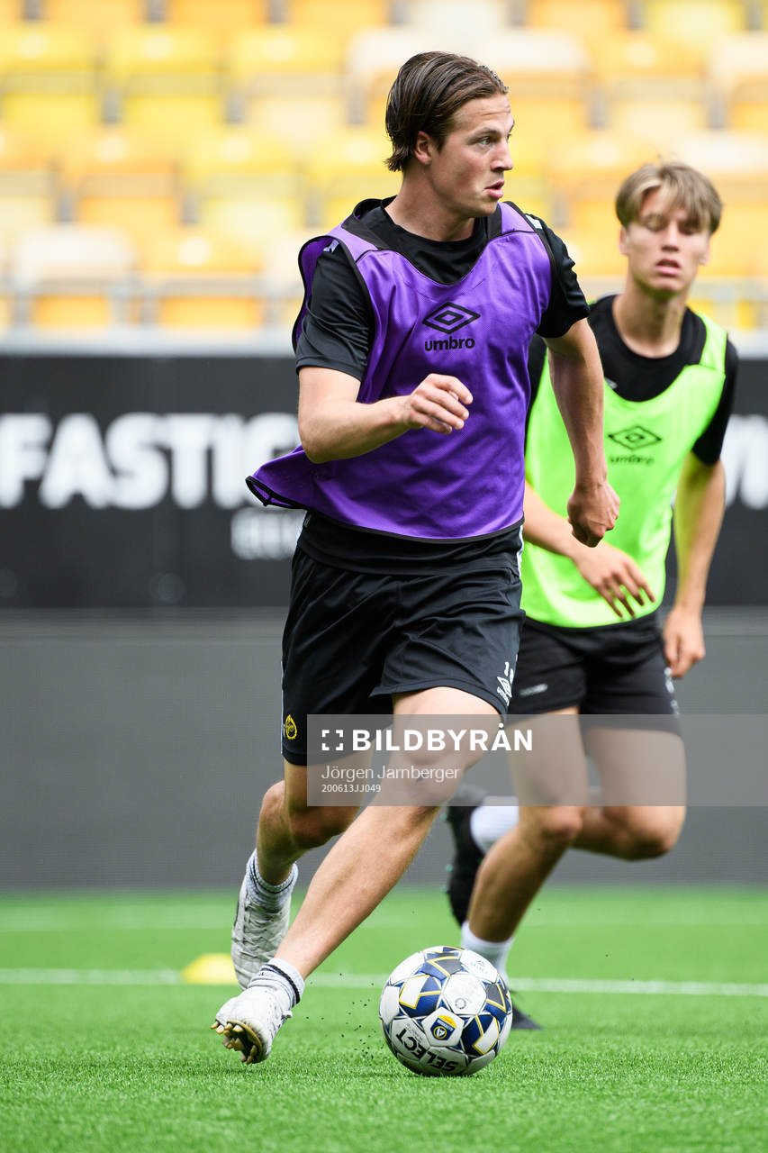 Simon Olsson
