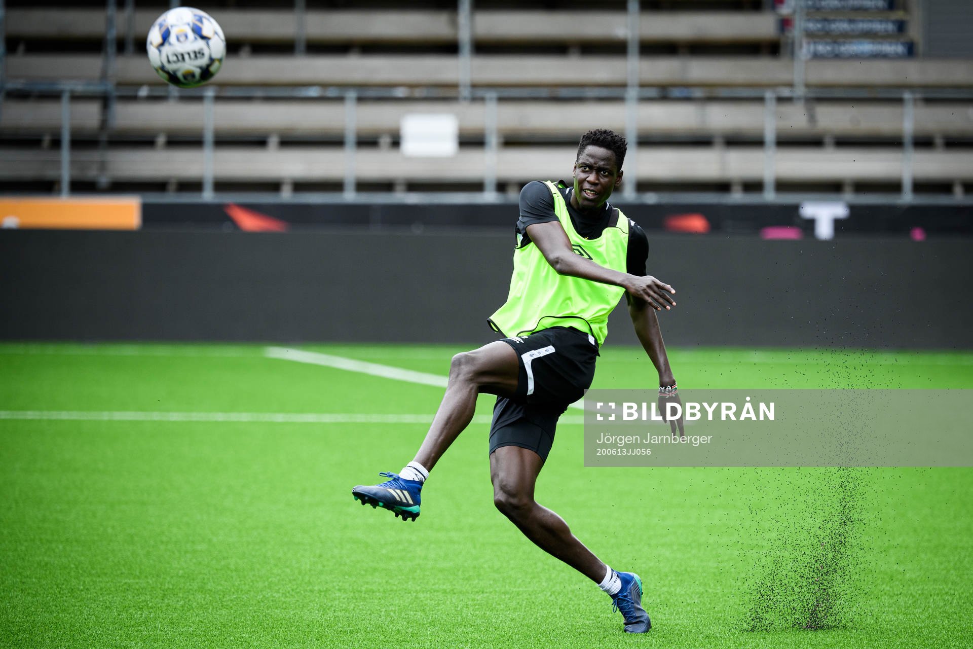 Joseph Okumu under en träning med det Allsvenska fotbollslaget Elfsborg den 13 juni 2020 i Borås.