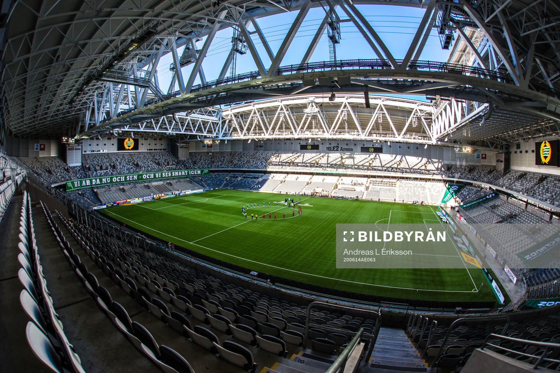 En tyst minut innan fotbollsmatchen i Allsvenskan mellan