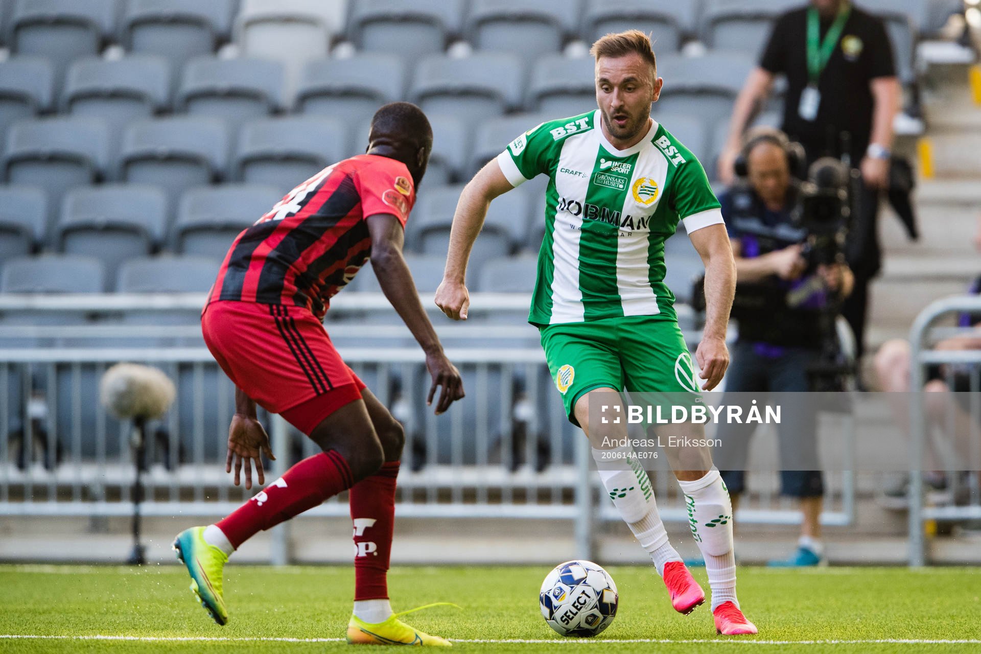 Östersunds Ronald Mukiibi och Muamer Tankovic