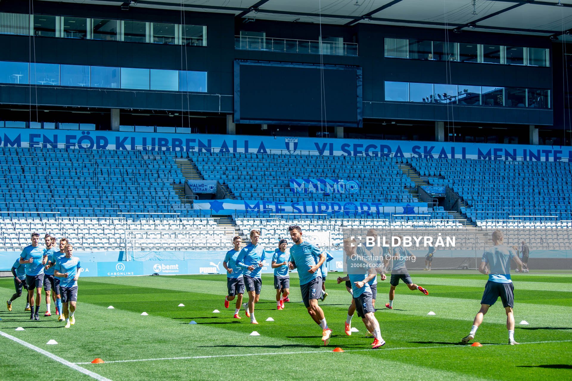 Spelarna på Eleda Stadion