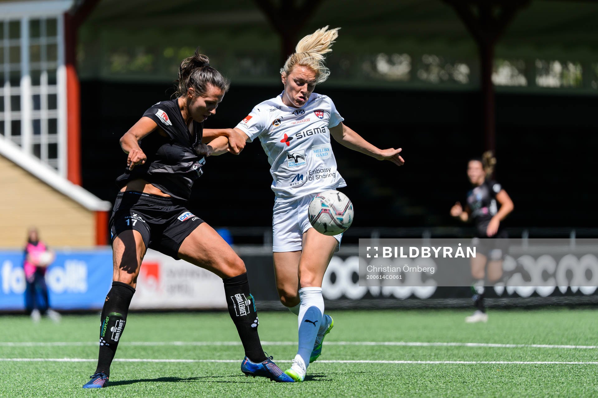 Växjös Nellie Karlsson och Rosengårds Mimmi Larsson