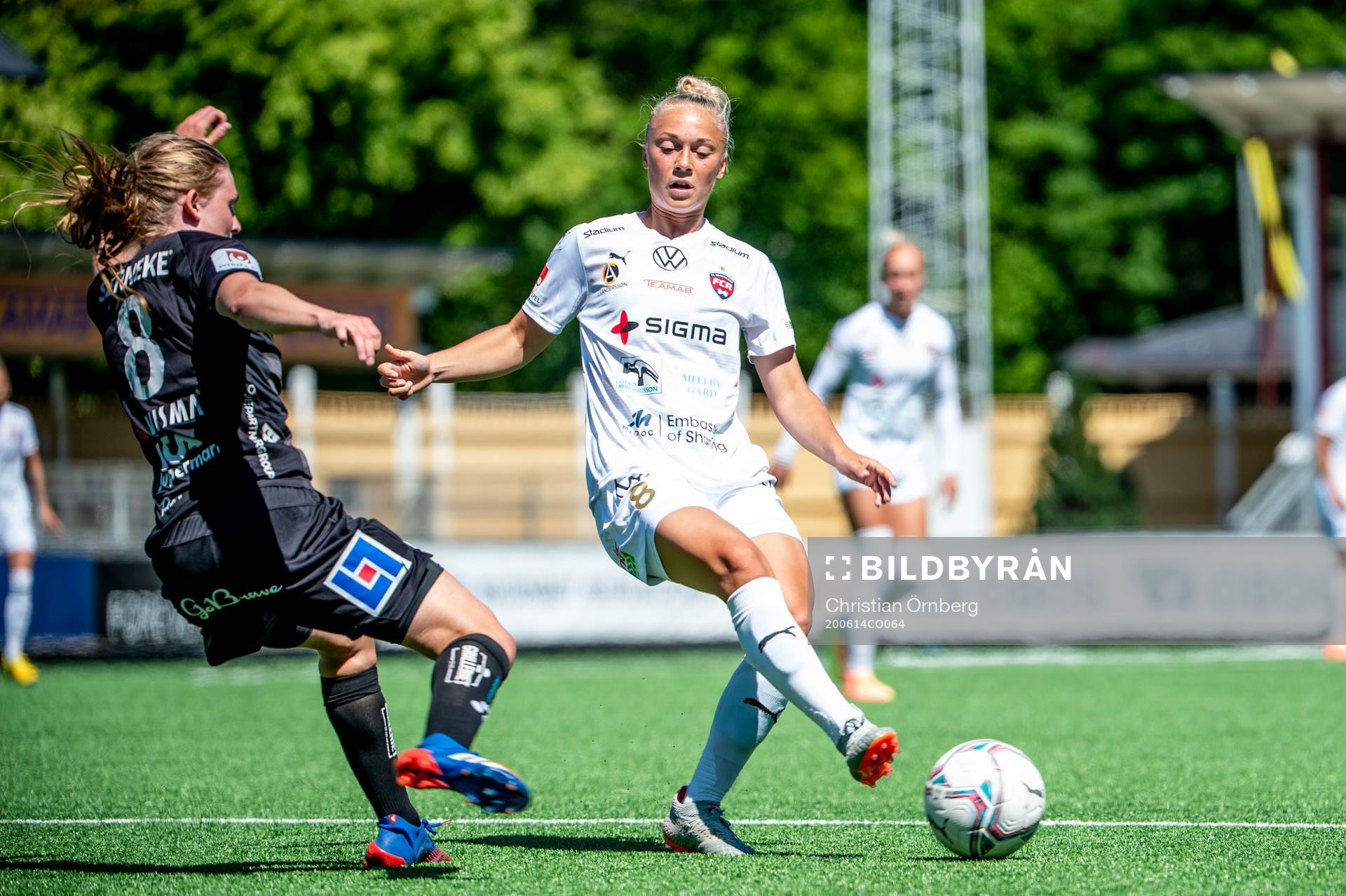 Växjös Emelie Henriksen mot Rosengårds Hanna Bennison