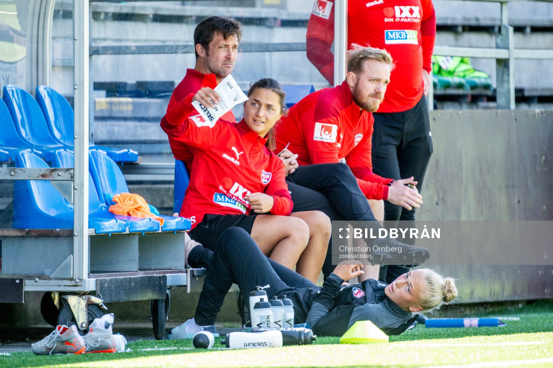 Rosengårds Hanna Bennison skadade sig under träningsmatchen i fotboll mellan FC Rosengård och Växjö den 14 juni 2020 i Malmö.