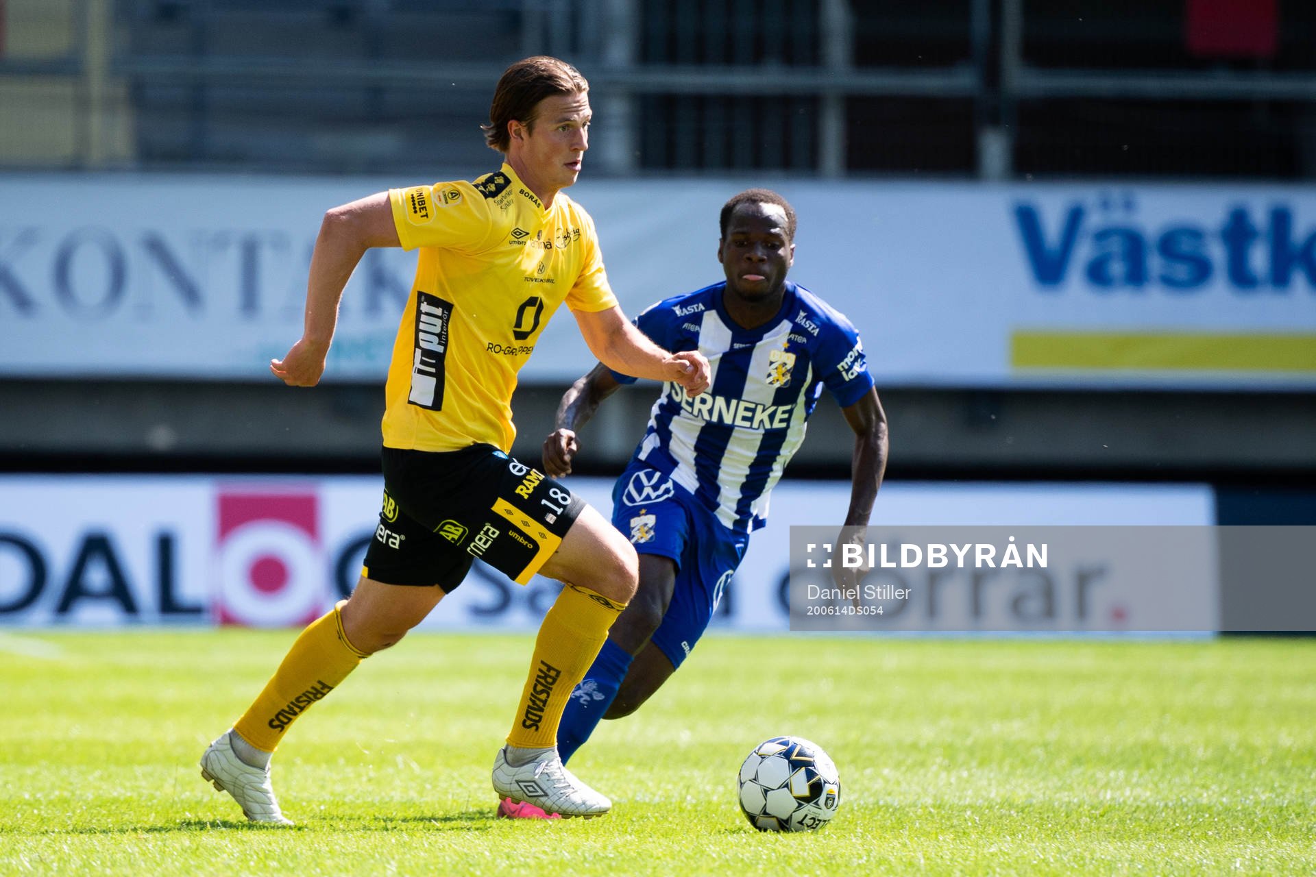 Elfsborgs Simon Olsson och IFK Göteborgs Alhassan Yusuf