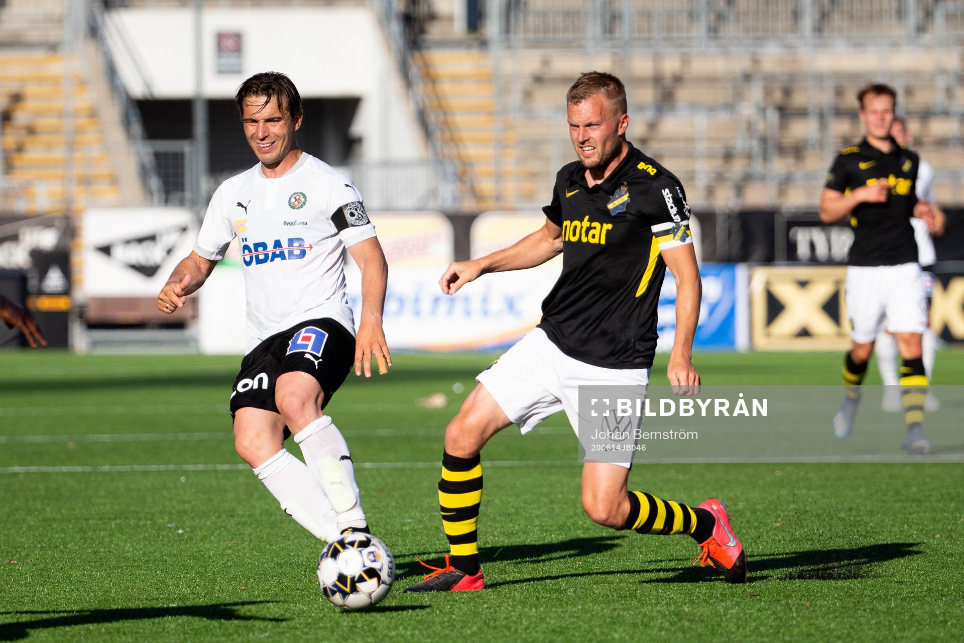s Sebastian Larsson