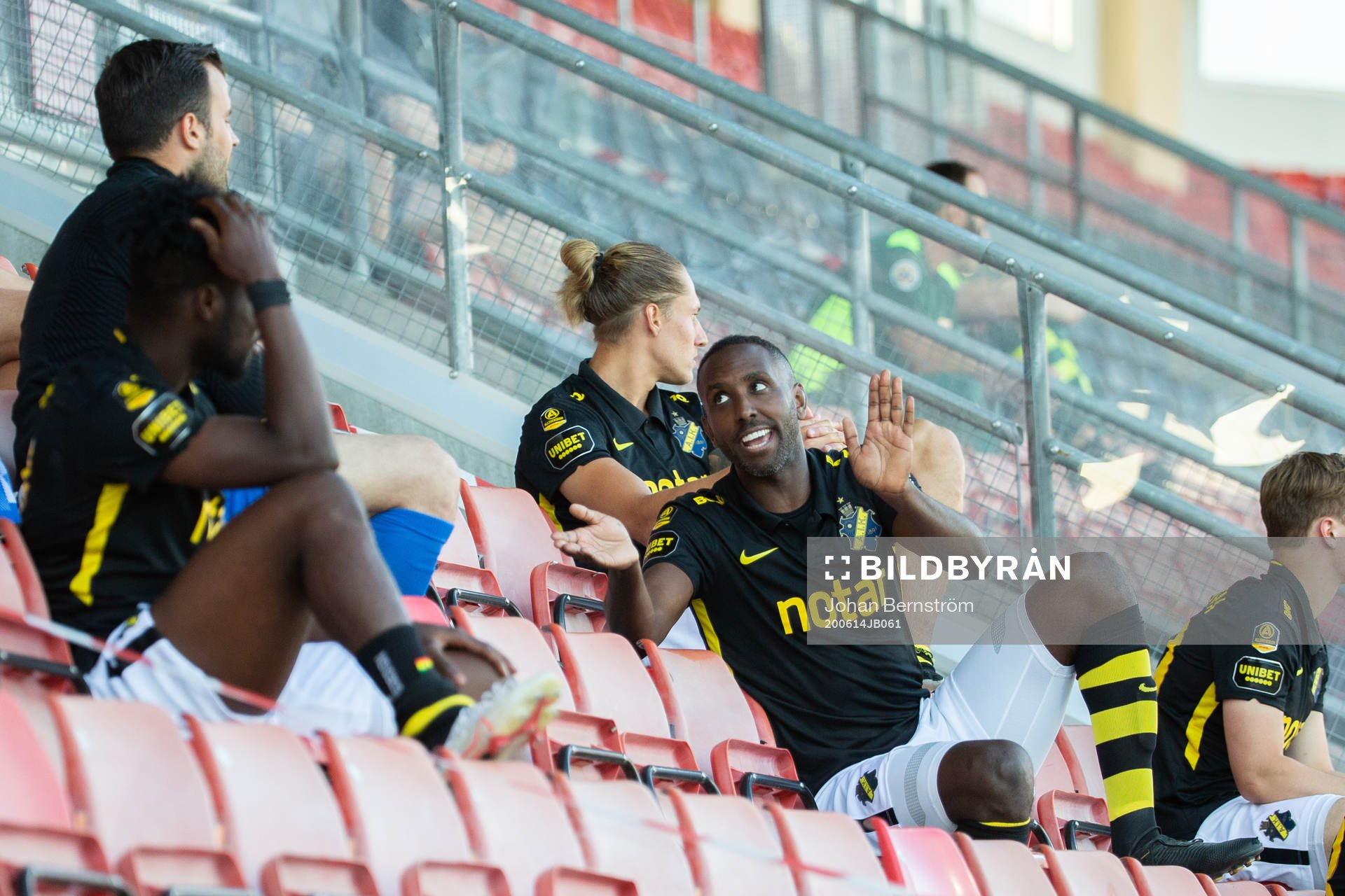 s Henok Goitom på läktaren