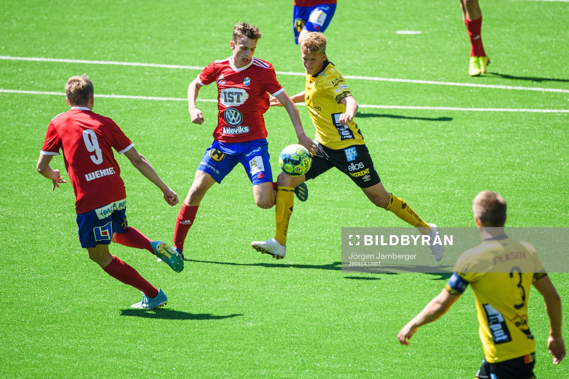 Östers Emil Wolff och Elfsborgs Kevin Holmén