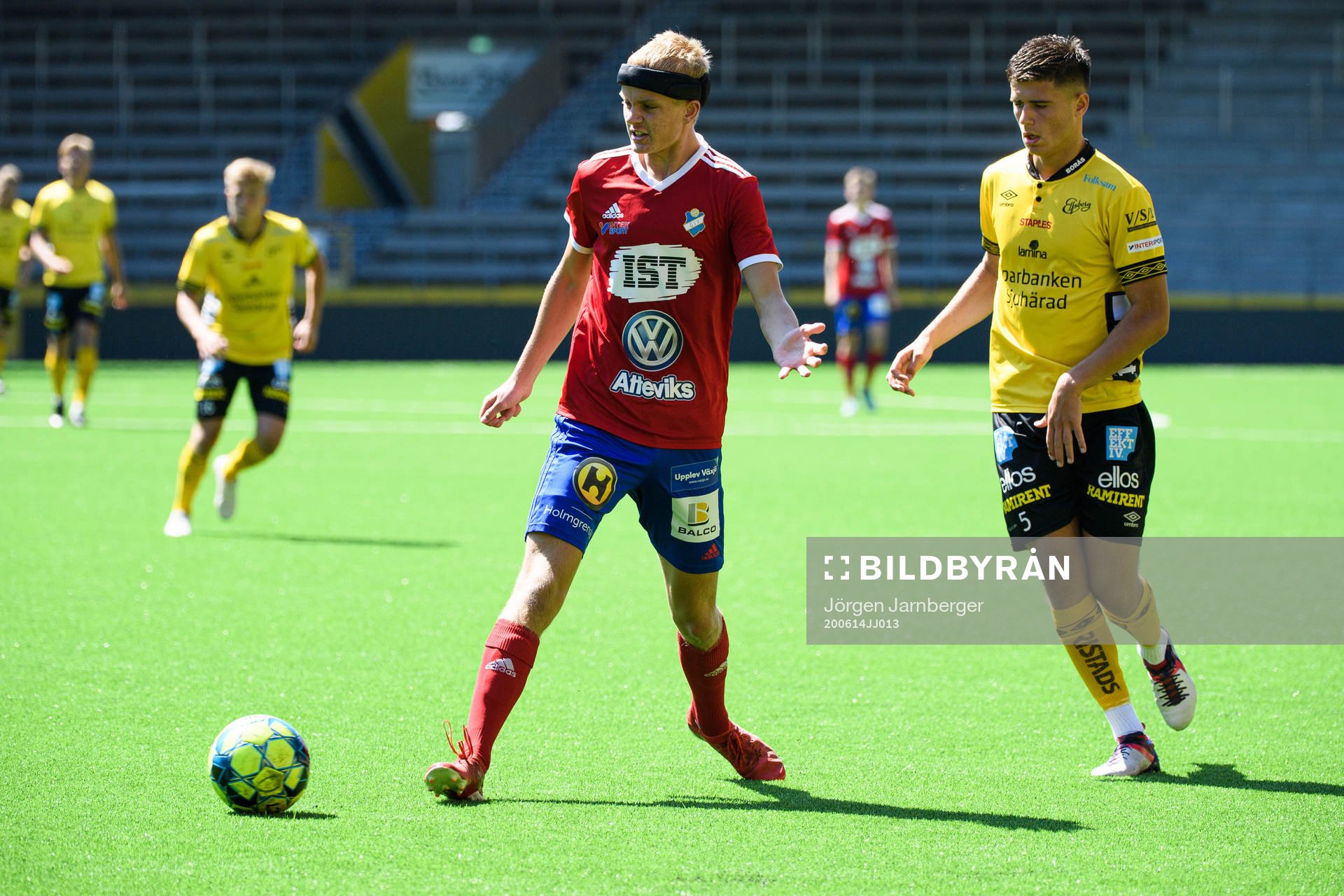 Östers Simon Wibrån och Elfsborgs Besfort Zeneli