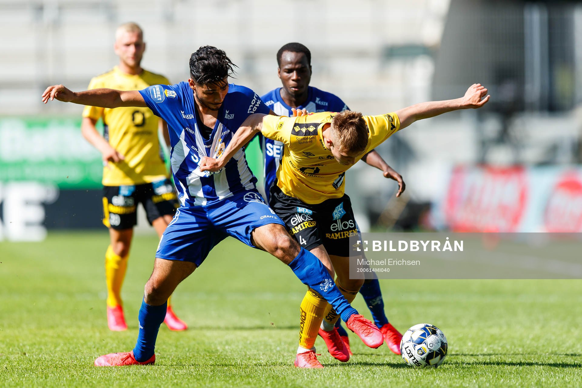 IFK Göteborgs Hosam Aiesh och Elfsborgs Jacob Ondrejka