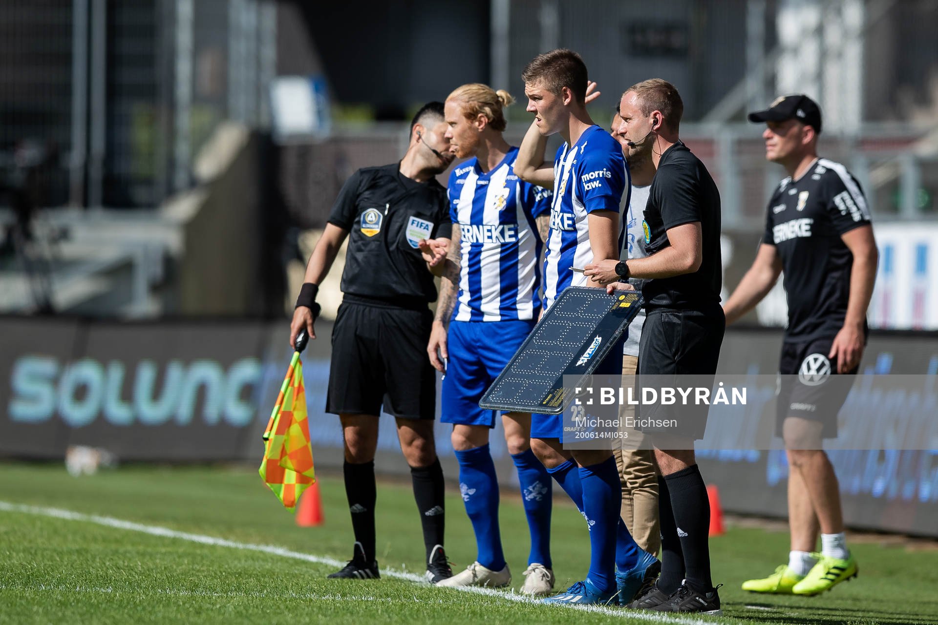 IFK Göteborg gör ett dubbelbyte med Alexander Farnerud