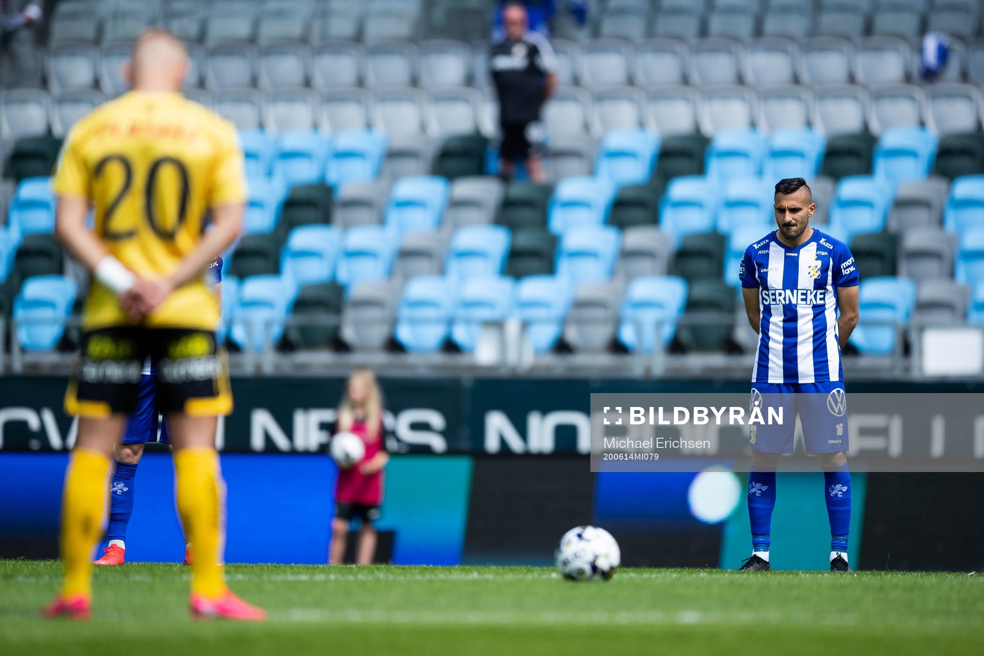 IFK Göteborgs Sargon Abraham och Elfsborgs Simon Strand