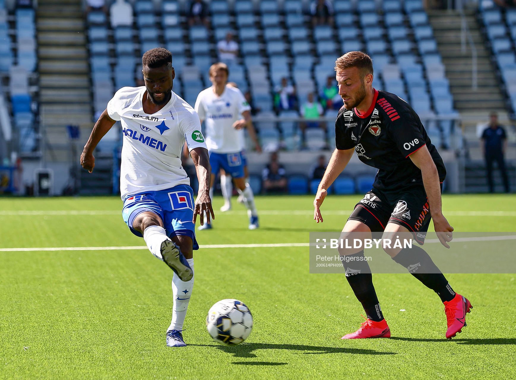 IFK Norrköpings Maic Sema och Kalmars Fidan Aliti