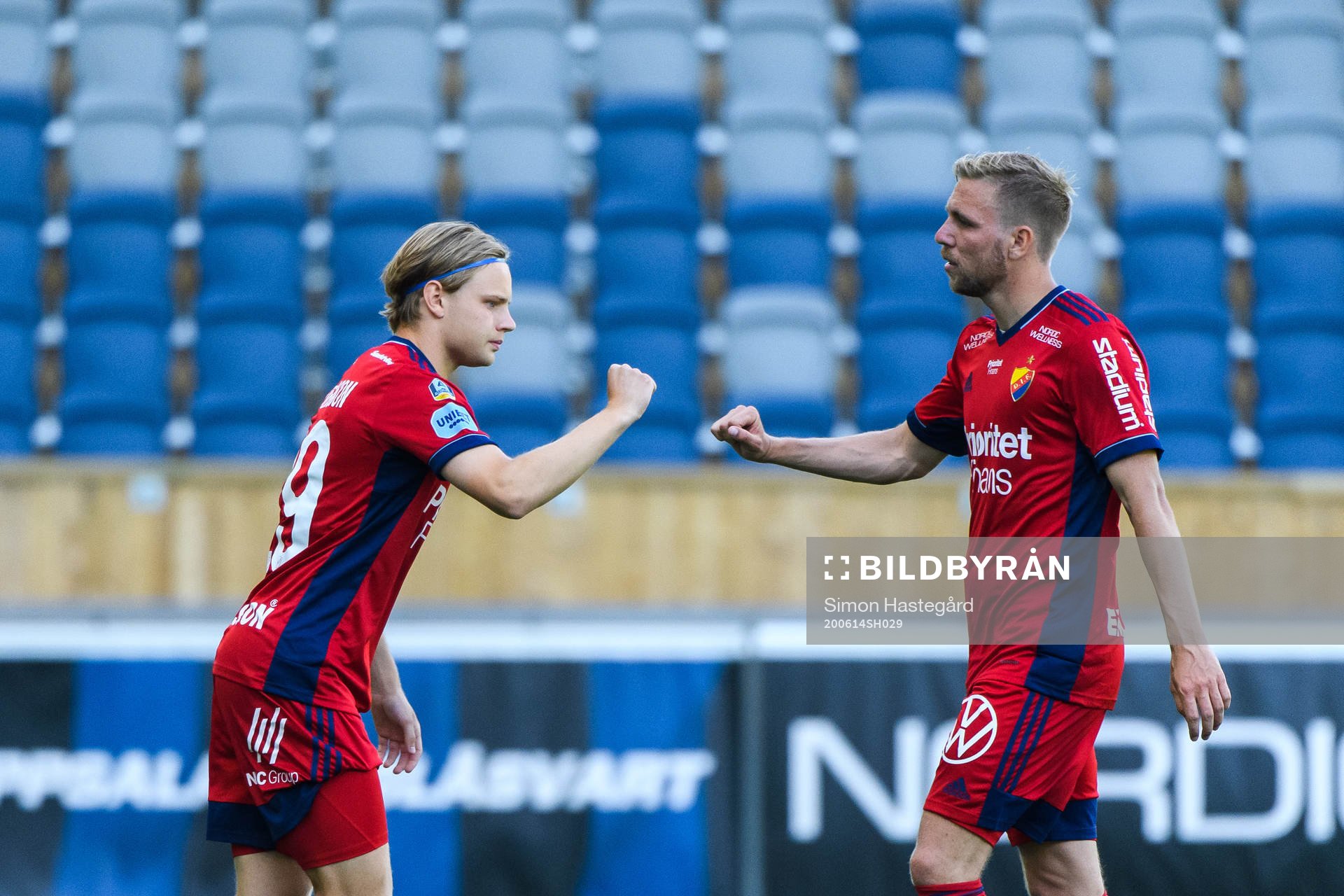 Djurgårdens Oscar Pettersson byter med Jonathan Ring