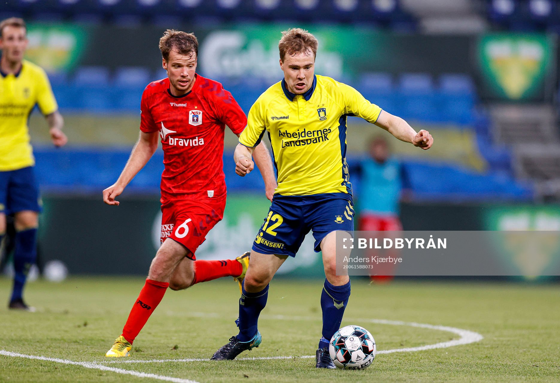  [DK=20200614: Nicolai Poulsen (6), AGF og Simon Tibbling (12), Brøndby IF]