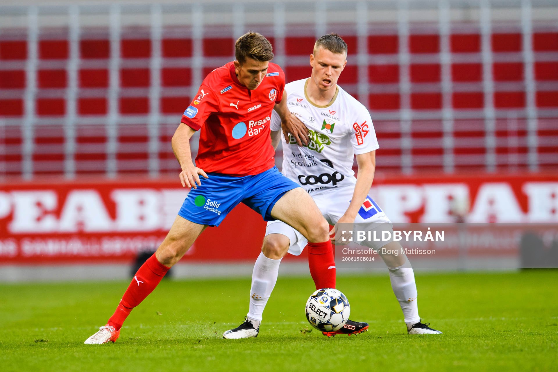 Helsingborgs Adam Eriksson och Varbergs Anton Liljenbäck