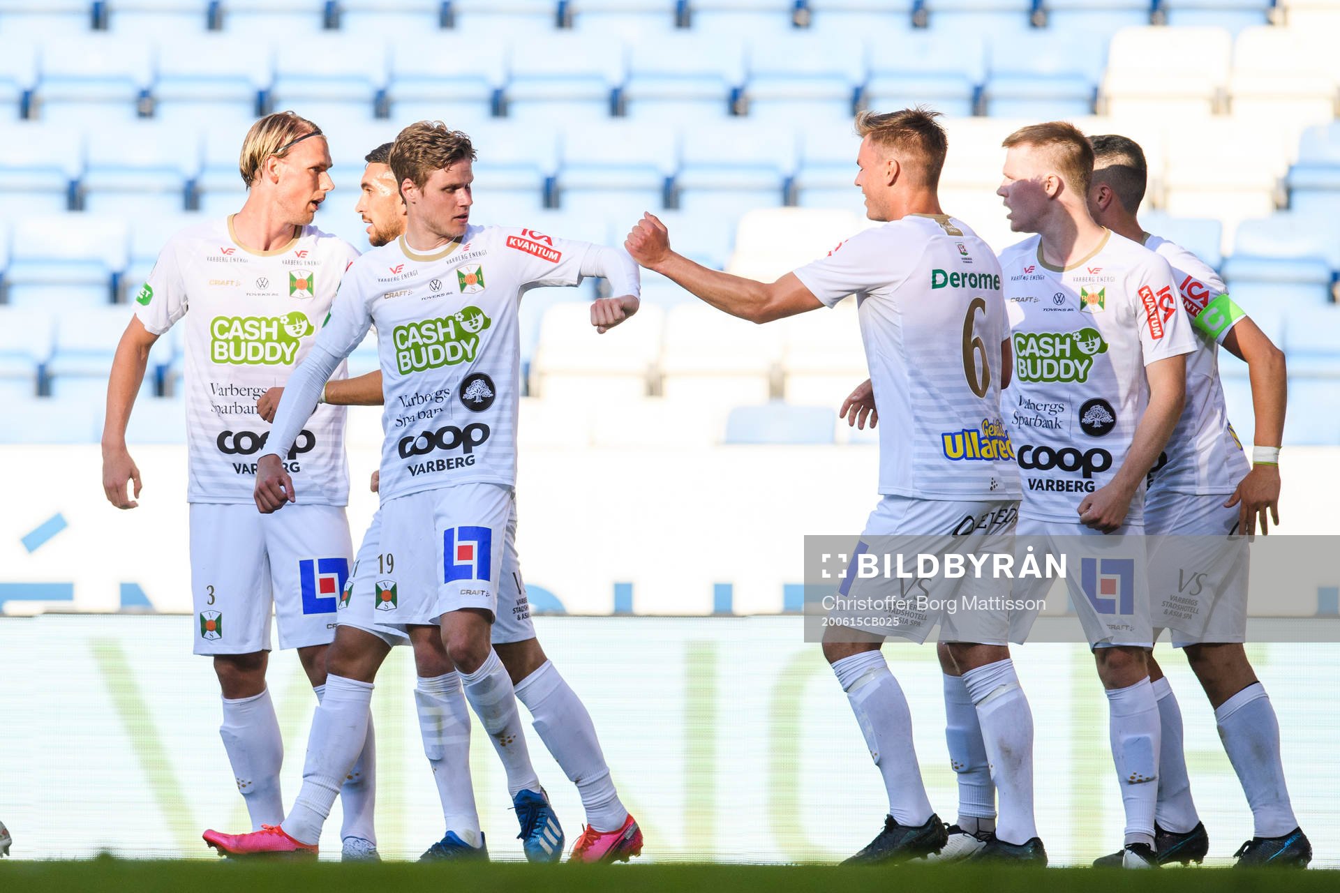 Varbergs spelare jublar