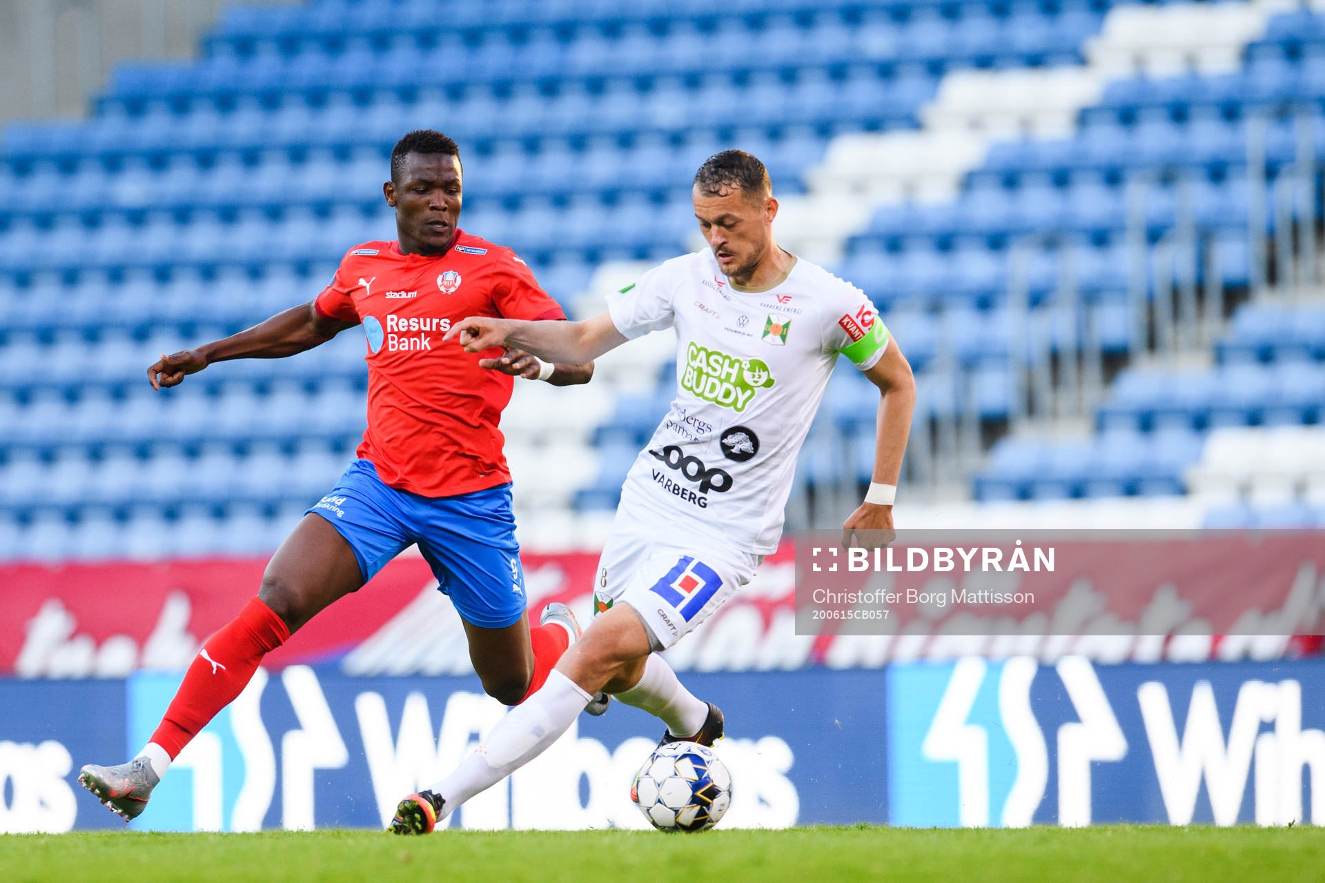 Helsingborgs Alhaji Gero och Varbergs Albert Ejupi