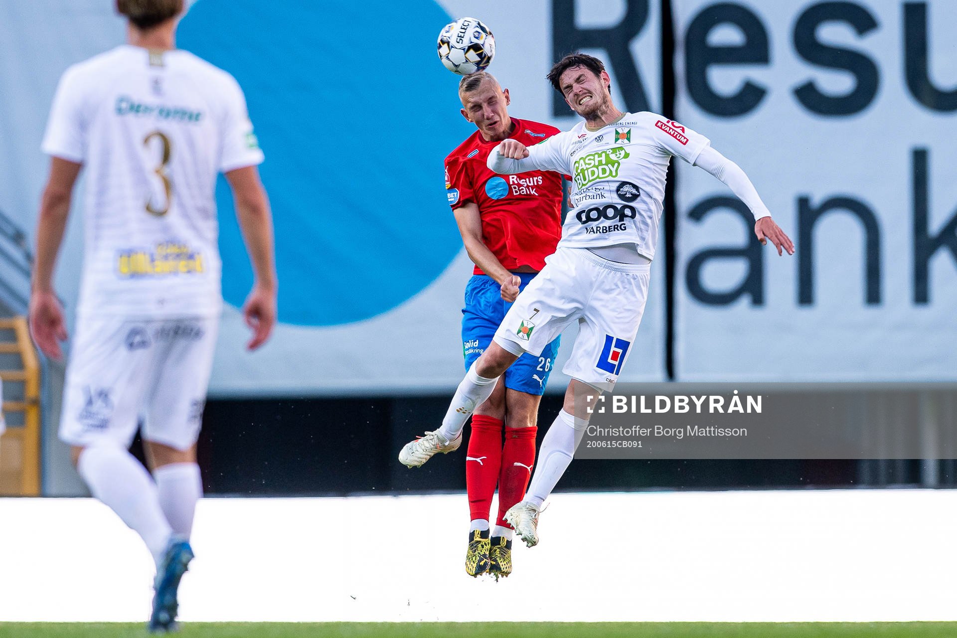Helsingborgs Jakob Voelkerling Persson och Varbergs Robin