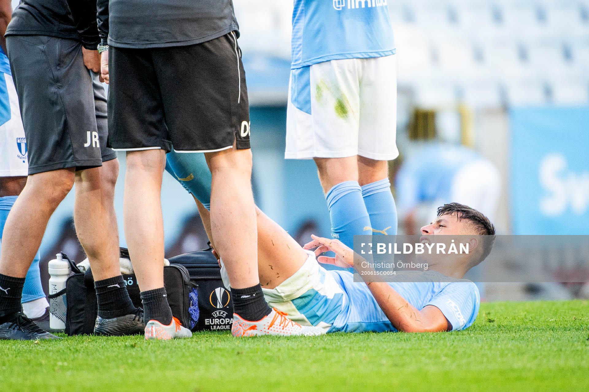 Malmö FFs Anel Ahmedhodzic grinar illa
