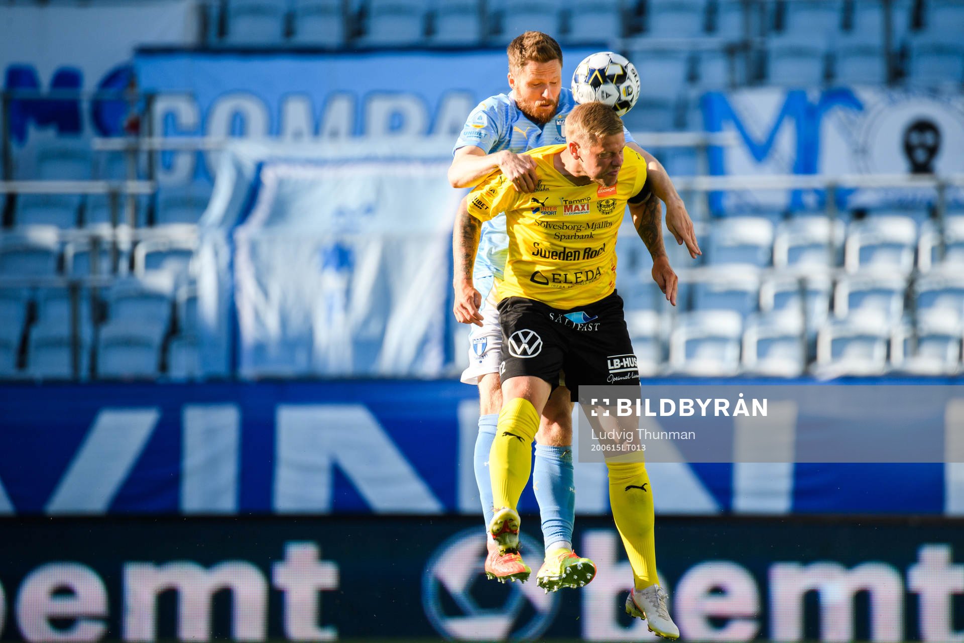 Malmö FFs Lasse Nielsen och Mjällbys David Löfquist