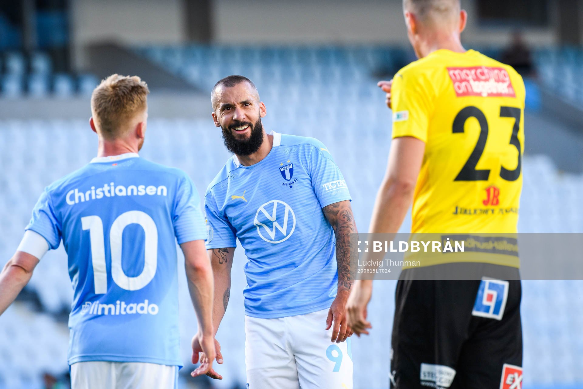 Malmö FFs Anders Christiansen och Mjällbys Jesper Löfgren