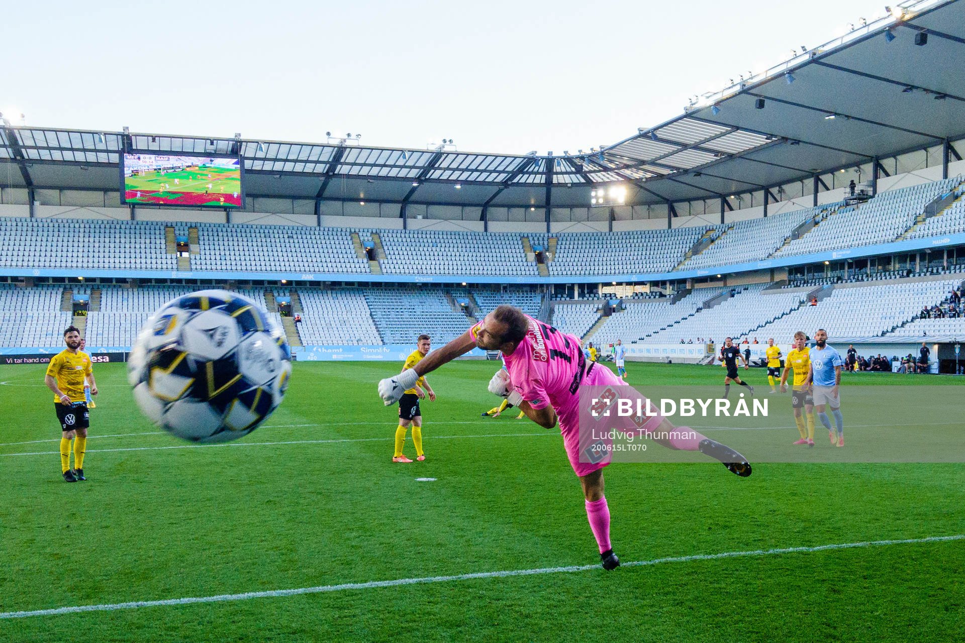 1-0 från Malmö FFs Anders Christiansen (ej i bild) går