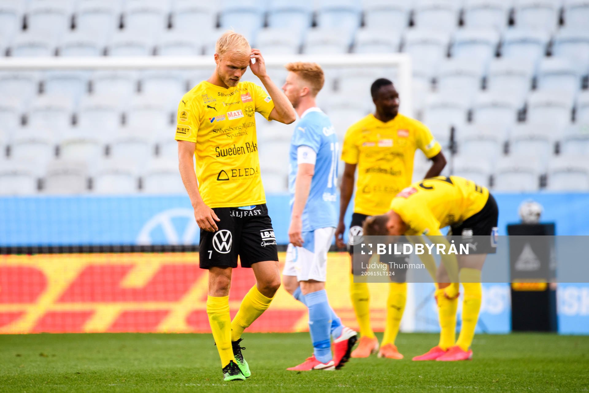 Mjällbys Viktor Gustafson deppar