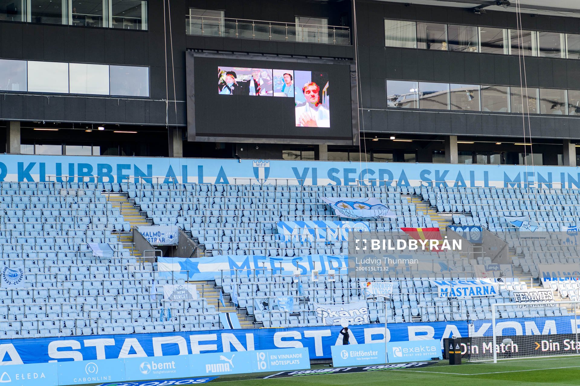 Tom ståplatsläktare inför fotbollsmatchen i Allsvenskan mellan Malmö FF och Mjällby den 15 juni 2020 i Malmö.