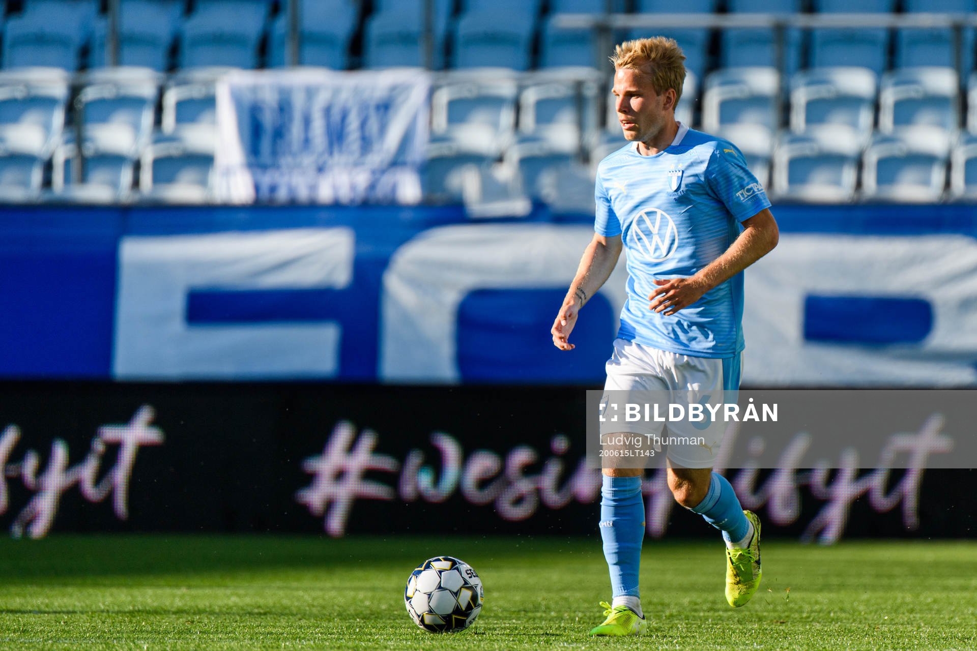 Malmö FFs Oscar Lewicki