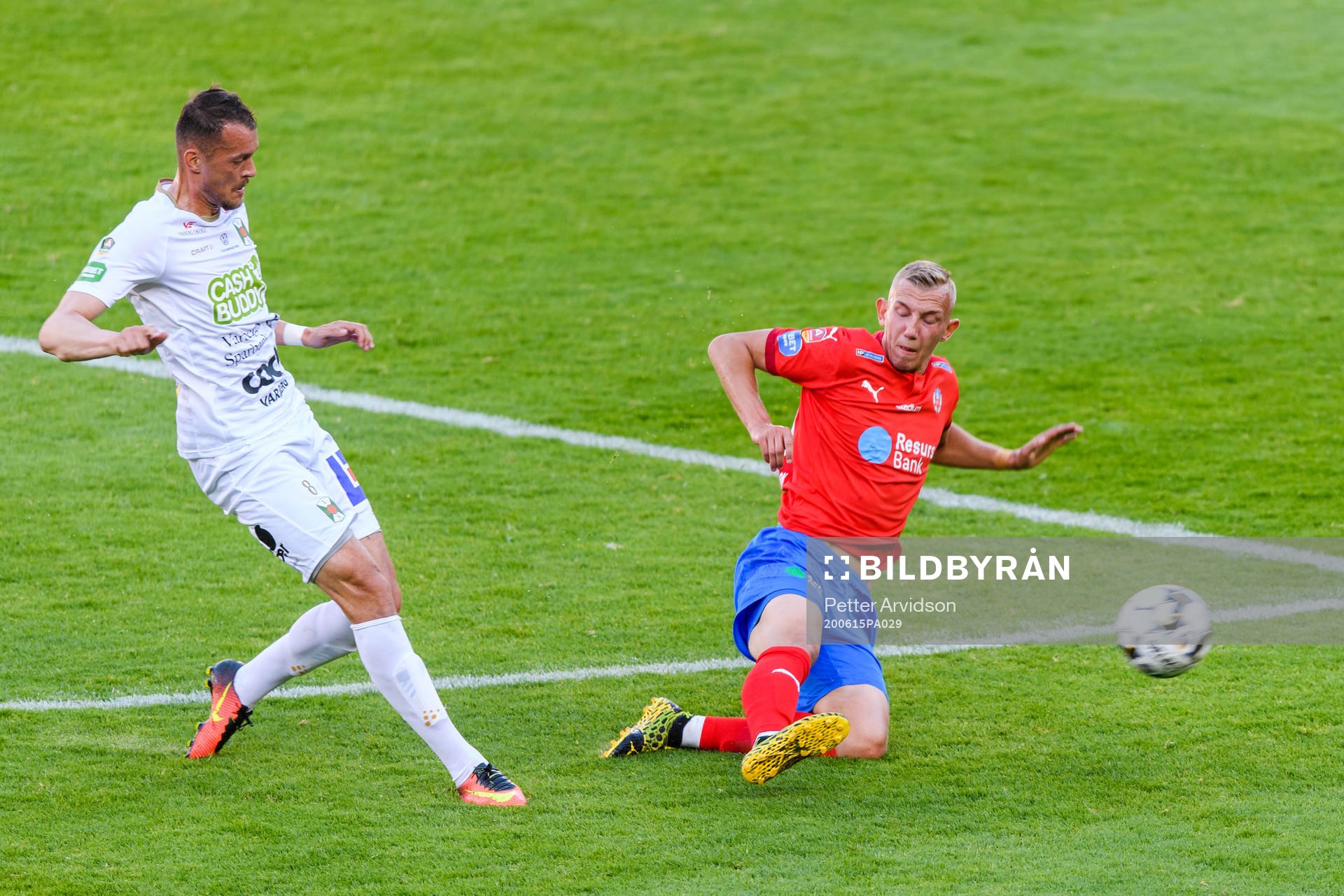 Varbergs Albert Ejupi och Helsingborgs Jakob Voelkerling