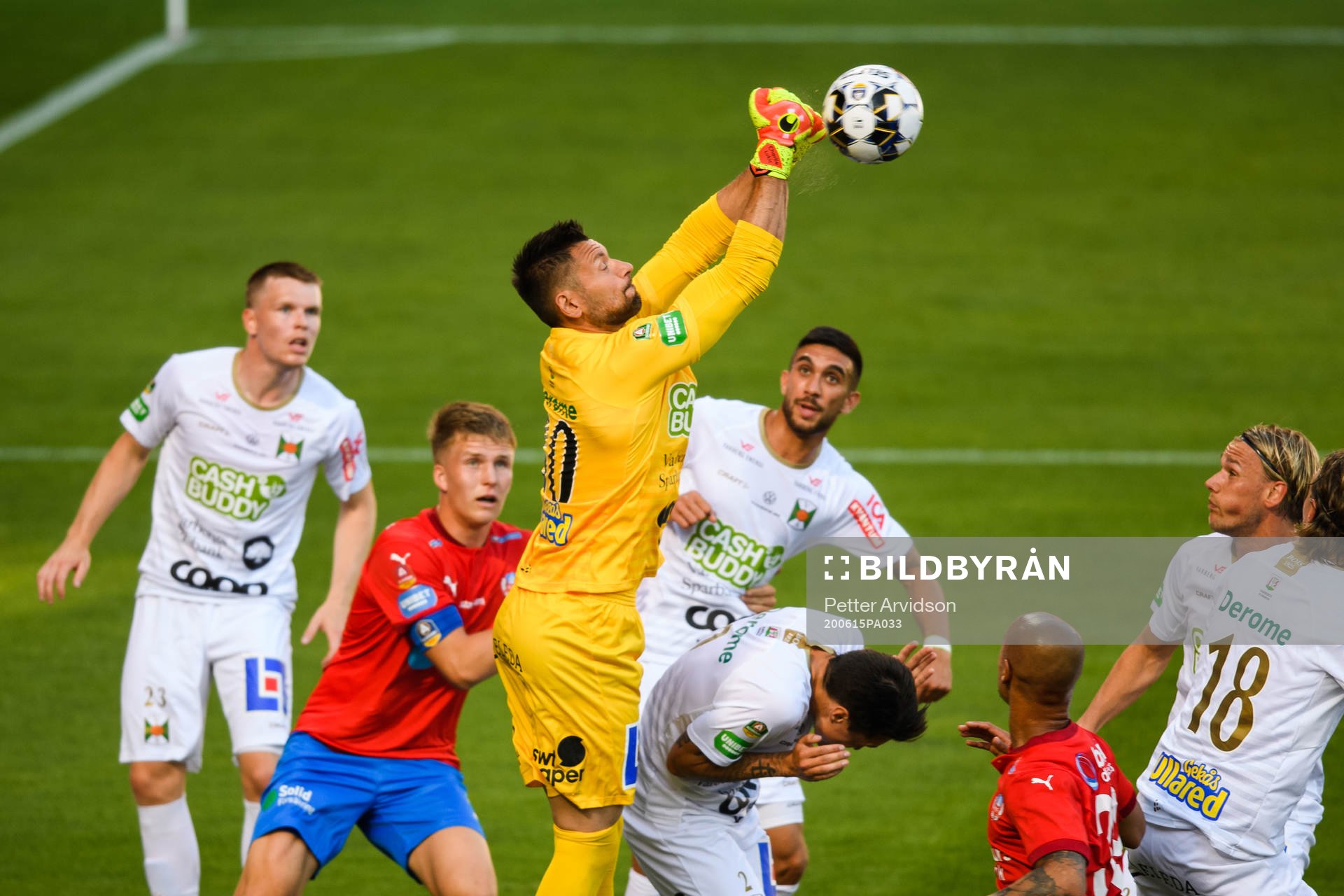 Varbergs målvakt Stojan Lucic