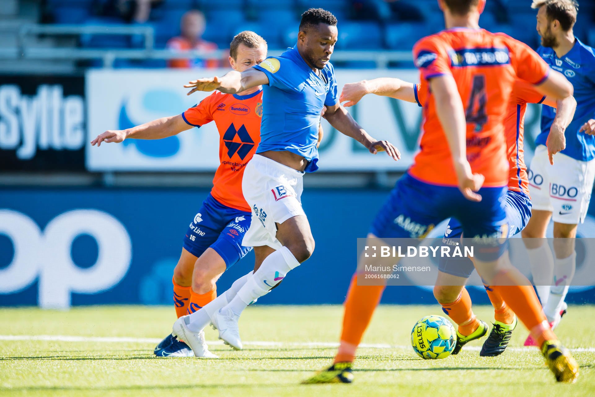 Leke Samson James of Molde
