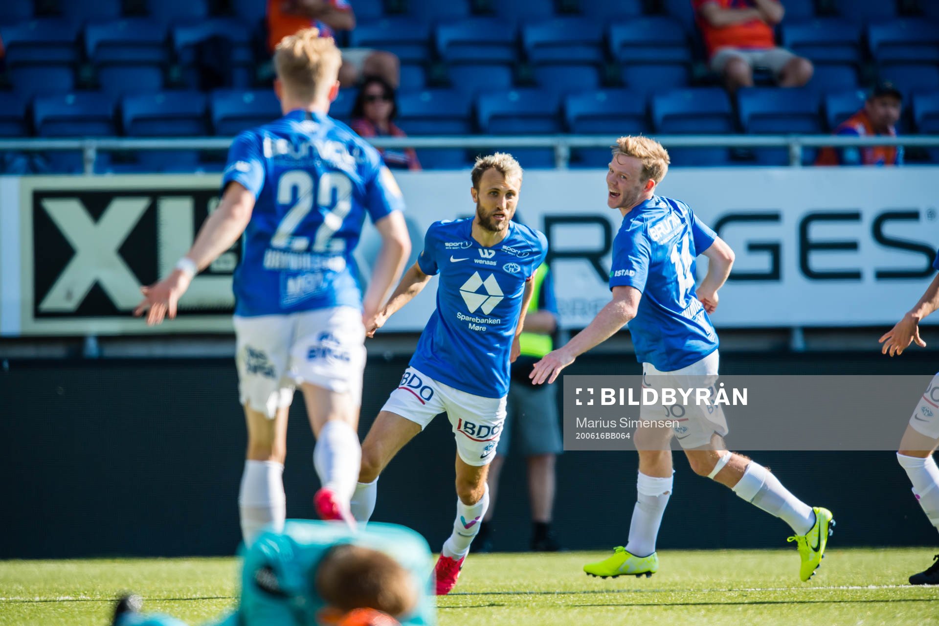 Magnus Wolff Eikrem of Molde celebrates