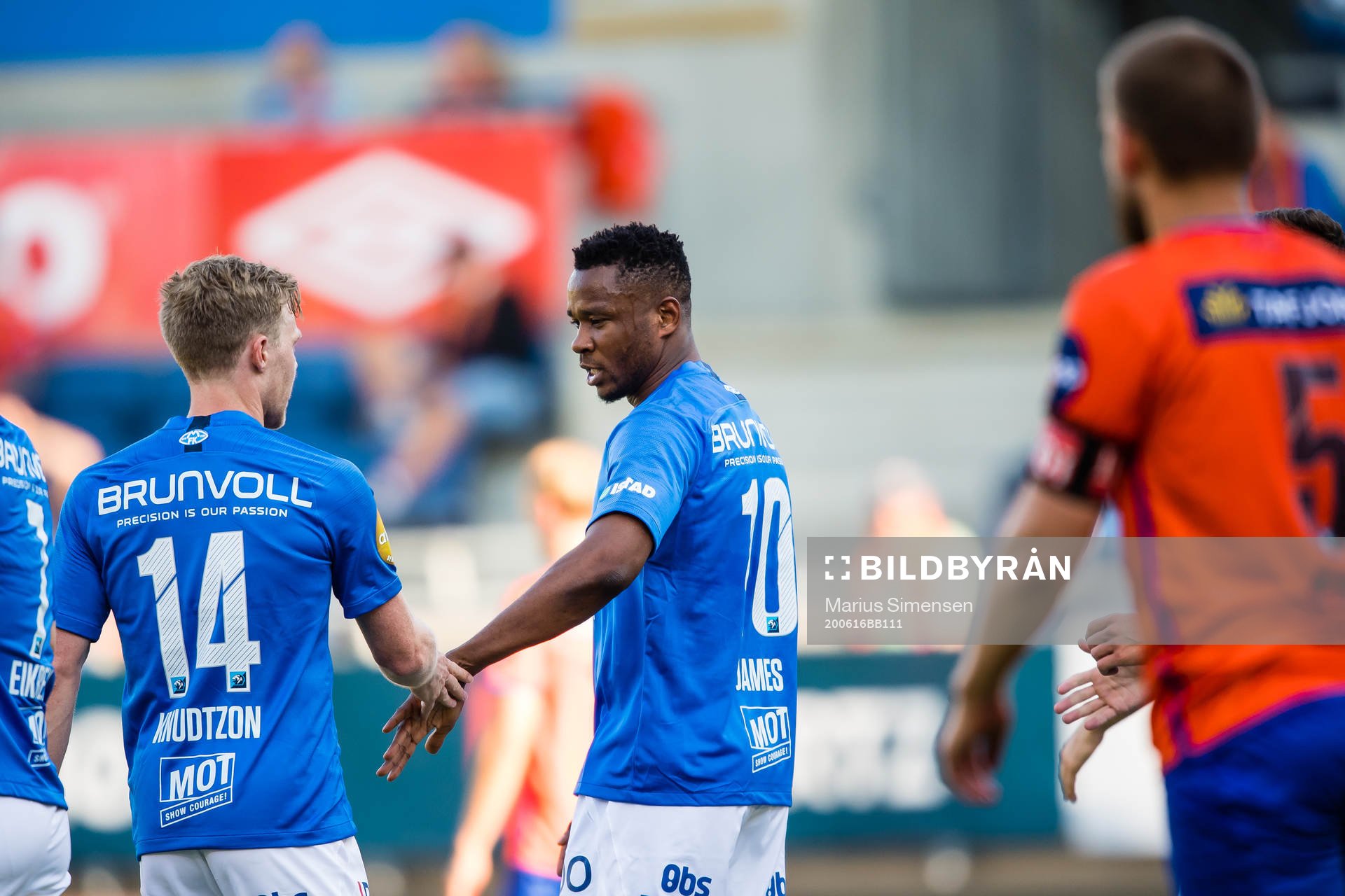 Leke Samson James of Molde celebrates