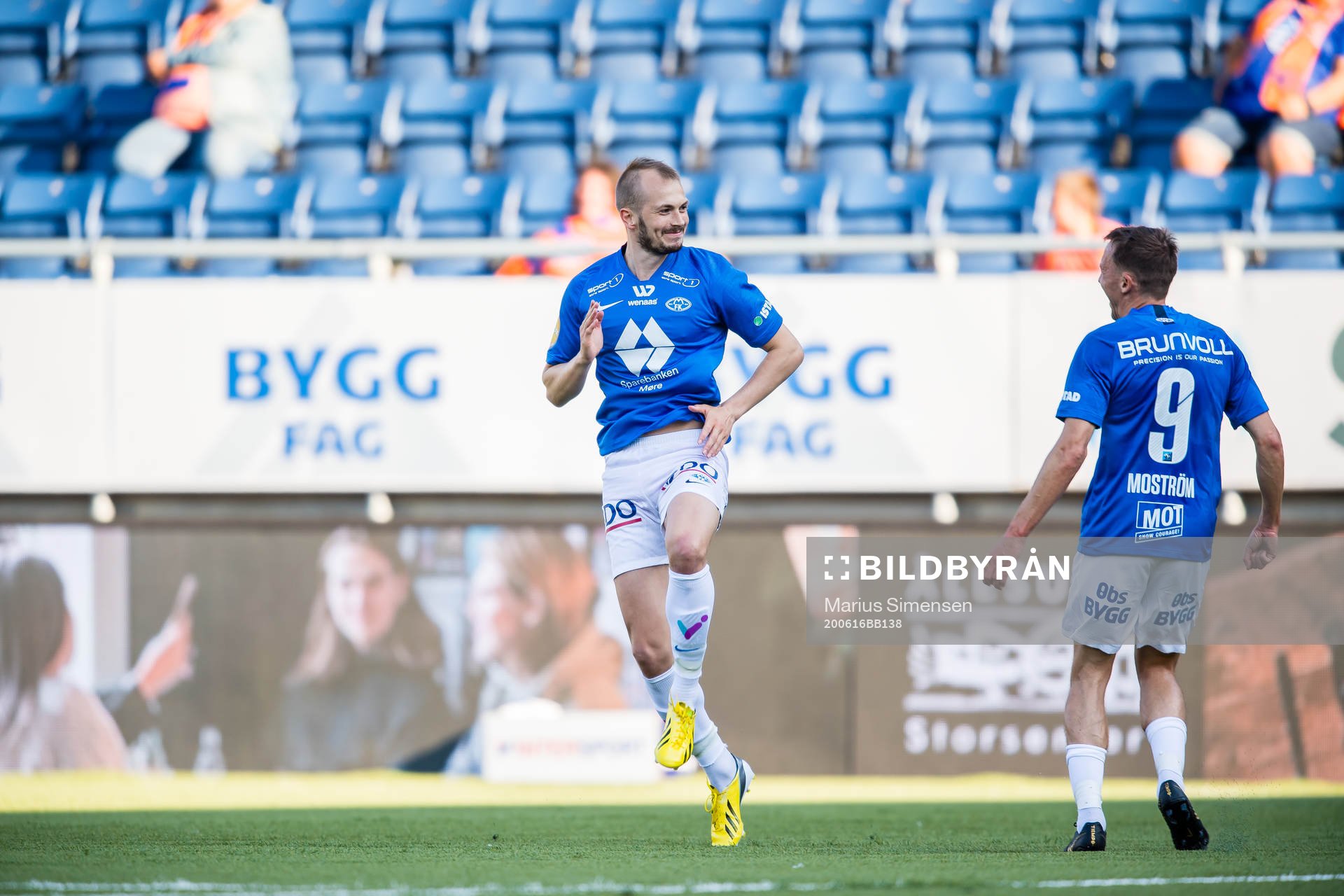 Eirik Hestad of Molde celebrates