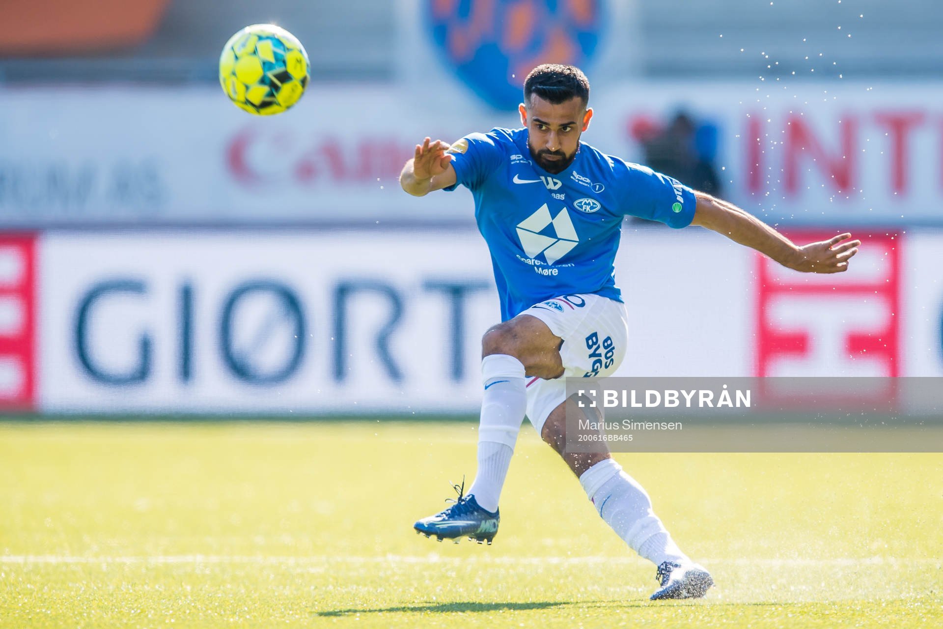Etzaz Muzafar Hussain of Molde